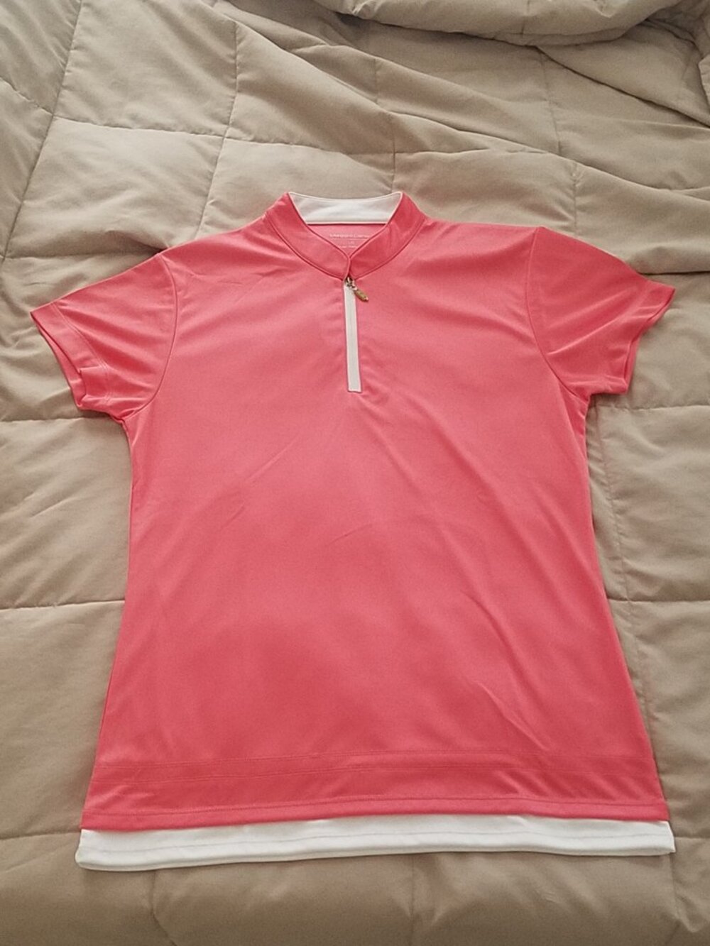 Maggie Lane coral athletic top size L. EUC